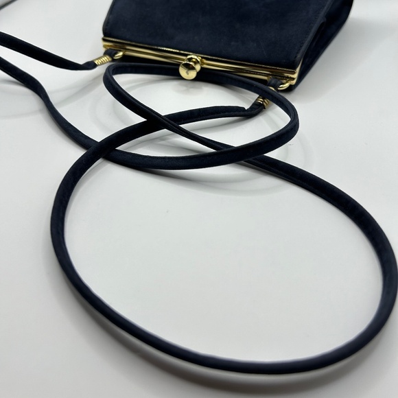 Cabrelli⎪Navy Blue Suede Crossbody Bag - Picture 4 of 9